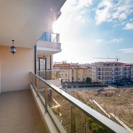 Апарт-отель Millennium Ii Family Paradise *