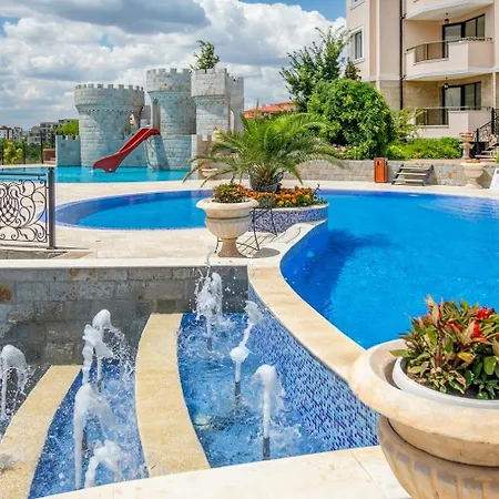 Апарт-отель Millennium Ii Family Paradise Свети-Влас